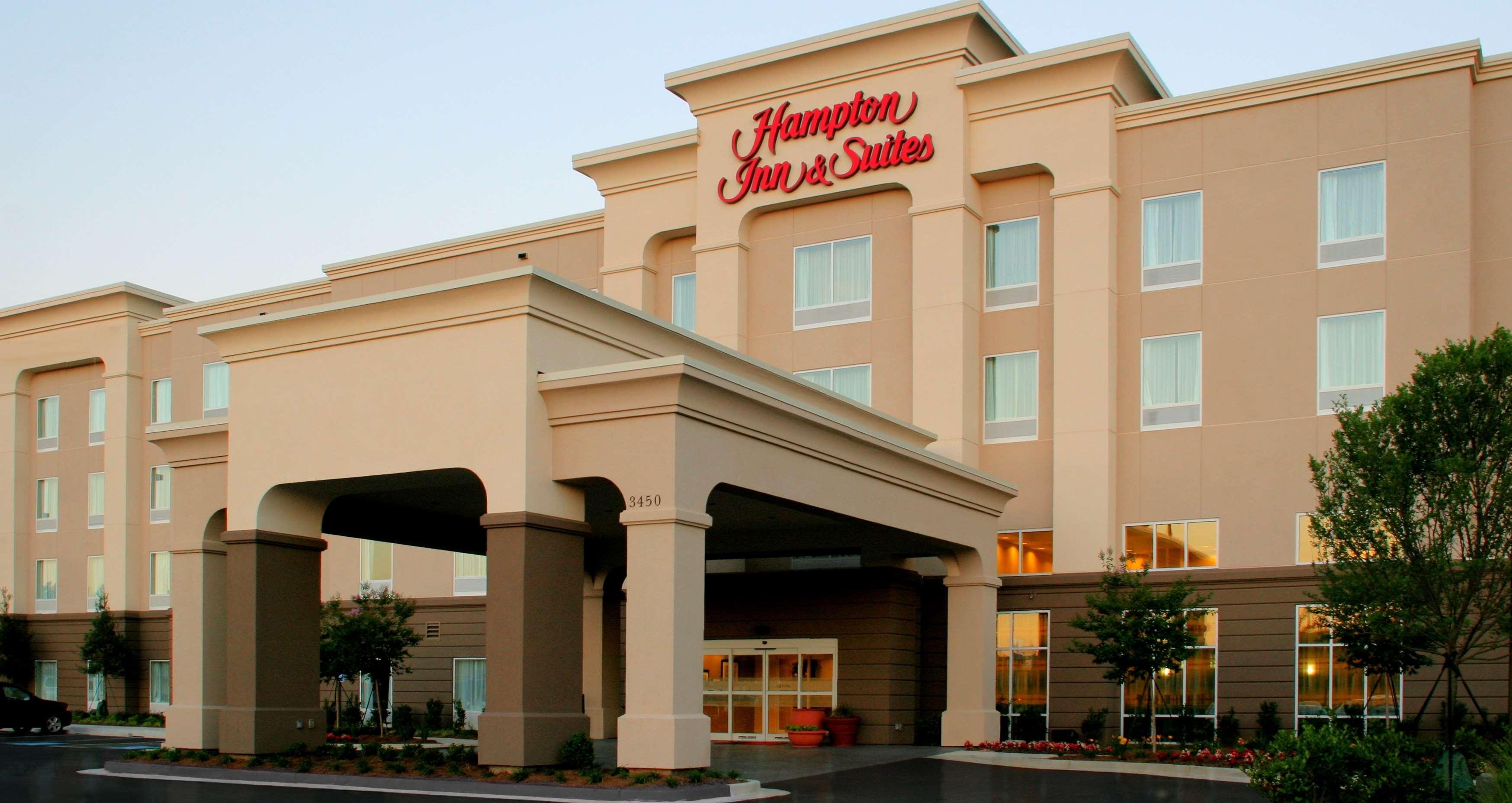 Hampton Inn&Suites Atlanta Airport West Camp Creek Pkwy College Park Zewnętrze zdjęcie