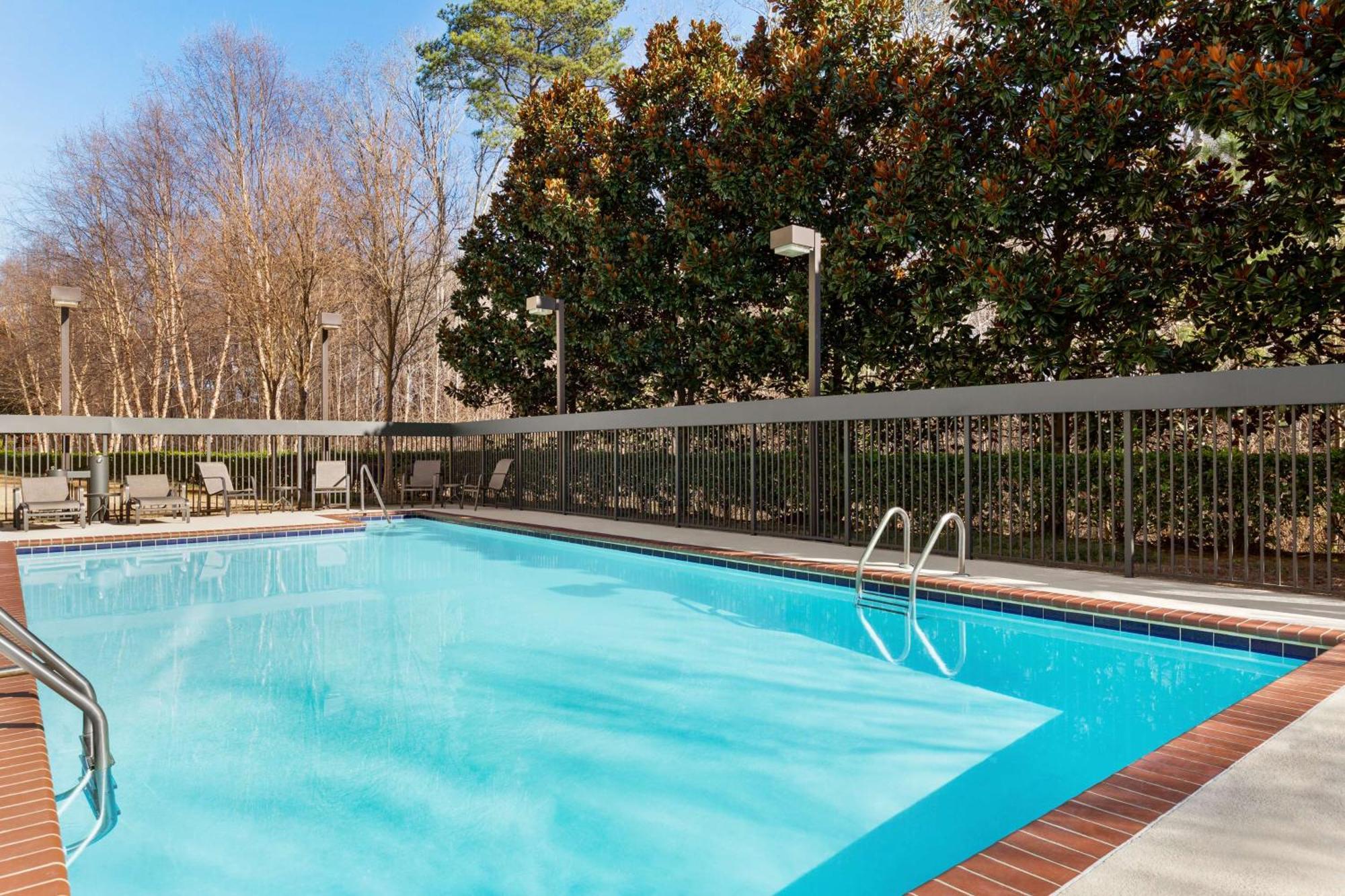 Hampton Inn&Suites Atlanta Airport West Camp Creek Pkwy College Park Zewnętrze zdjęcie